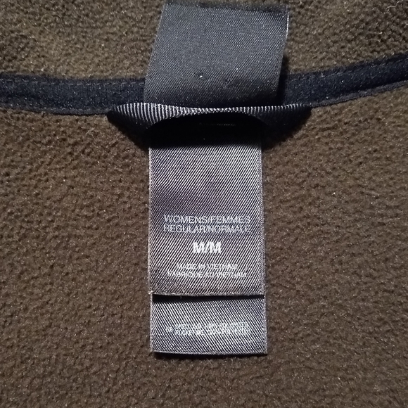 The North Face Fleece Jacket - Picture 13 of 14